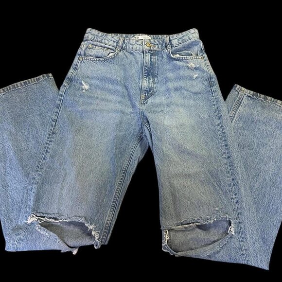 ZARA Distressed Light Wash Straight Leg Jeans – Size 8 - Picture 1 of 5
